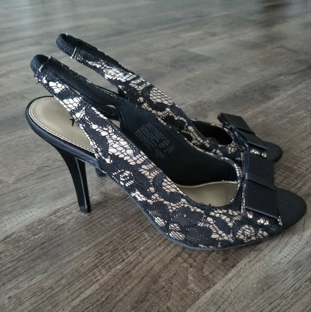 Fioni Black Lace Nude Bow Heels